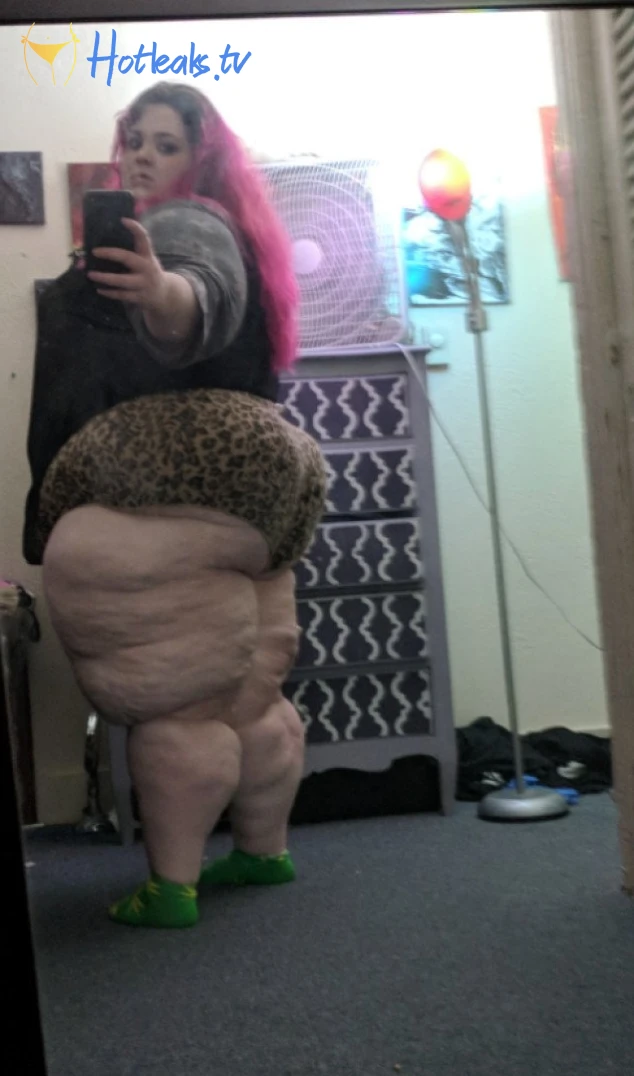 FAT WAIFU [ bubblybooty ] Onlyfans leaked photo 3691850 on Hotleaks.tv