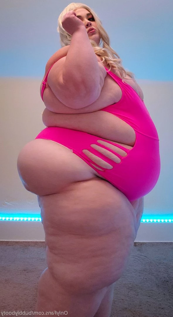 FAT WAIFU [ bubblybooty ] Onlyfans leaked photo 3703198 on Hotleaks.tv
