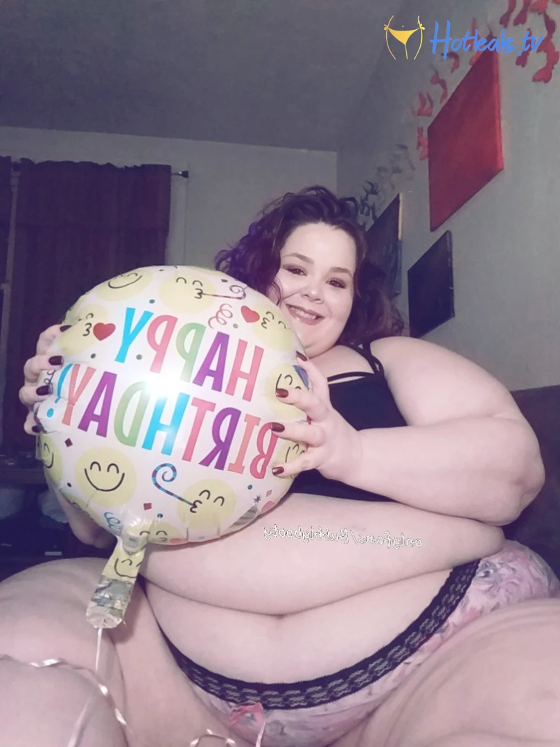 FAT WAIFU [ bubblybooty ] Onlyfans leaked photo 3703392 on Hotleaks.tv