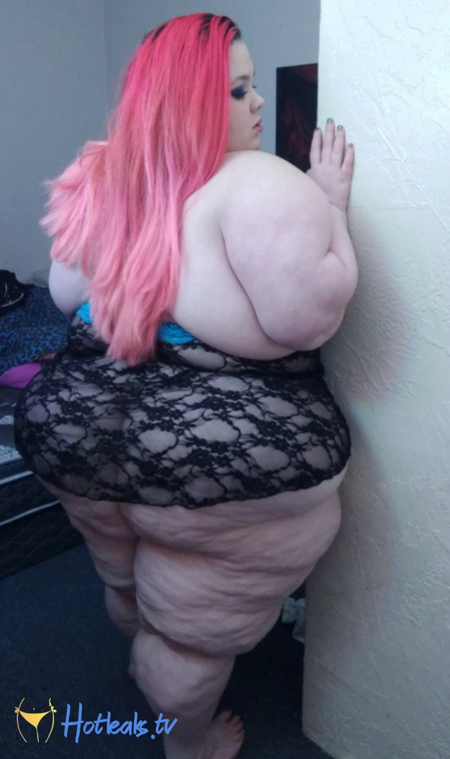 FAT WAIFU [ bubblybooty ] Onlyfans leaked photo 3799772 on Hotleaks.tv