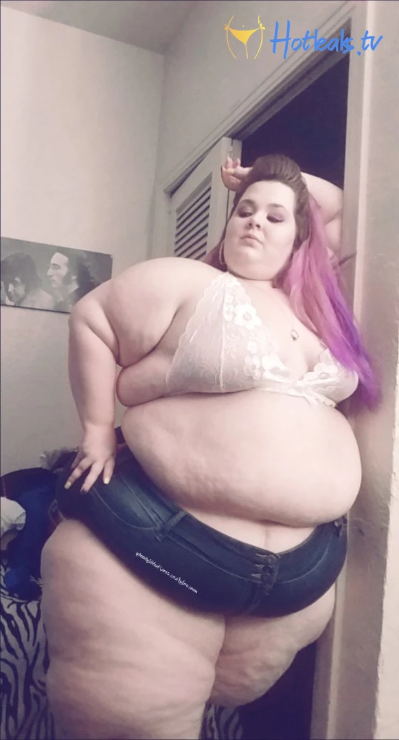 FAT WAIFU [ bubblybooty ] Onlyfans leaked photo 3816640 on Hotleaks.tv