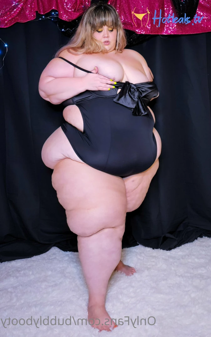 FAT WAIFU [ bubblybooty ] Onlyfans leaked photo 6429433 on Hotleaks.tv