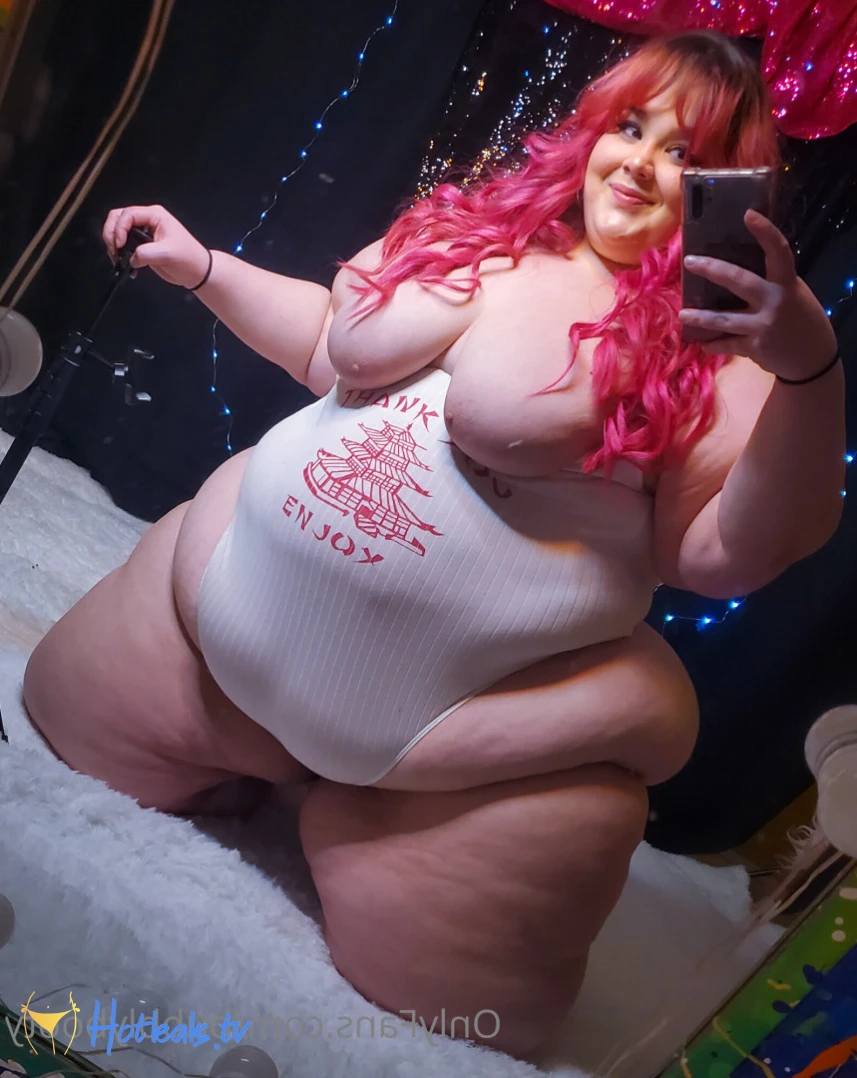 FAT WAIFU [ bubblybooty ] Onlyfans leaked photo 6429545 on Hotleaks.tv