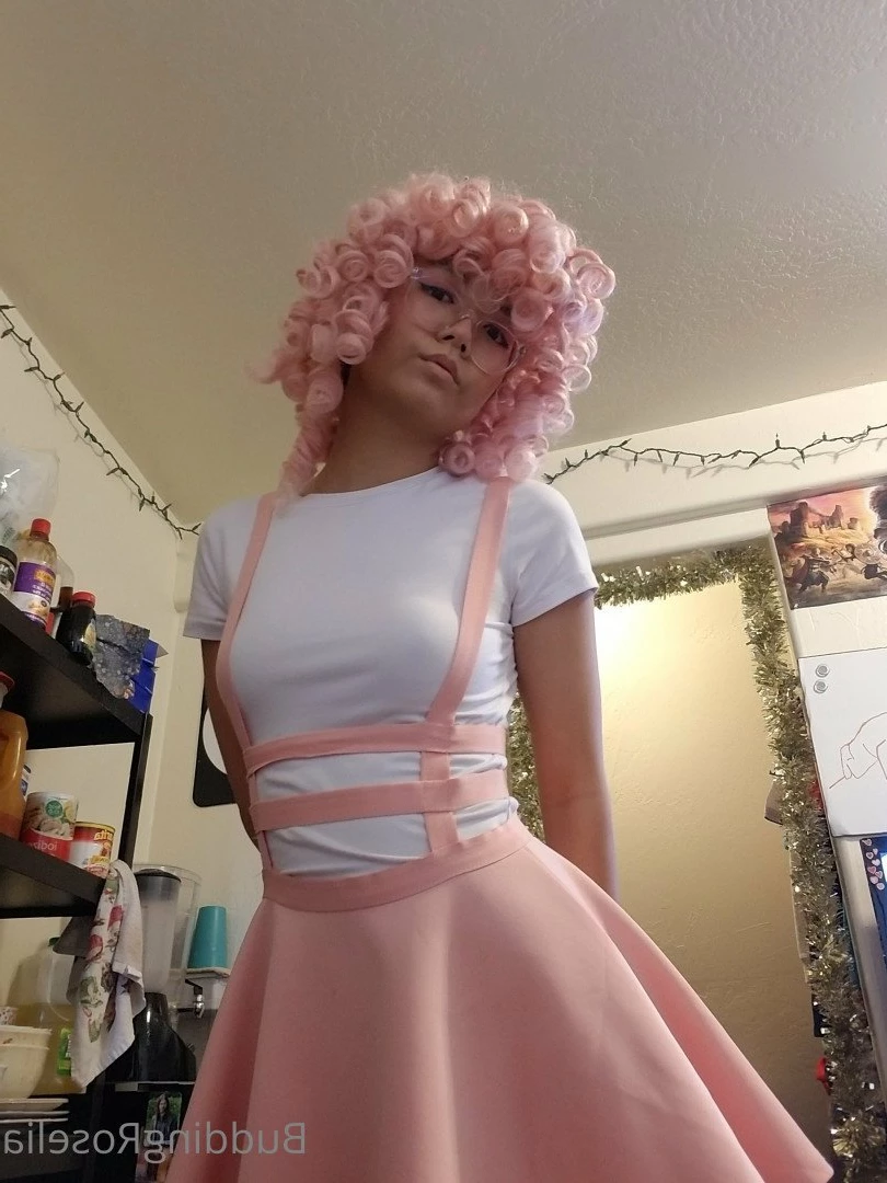 Roselia [ buddingroselia ] Onlyfans leaked photo 3742645 on Hotleaks.tv