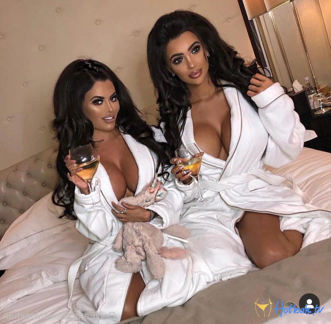 Chloe Khan [ chloekhan ] Onlyfans leaked photo 250625 on Hotleaks.tv