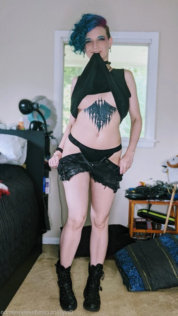 Bunny [ bunnyyojimbo ] Onlyfans leaked photo 3677821 on Hotleaks.tv