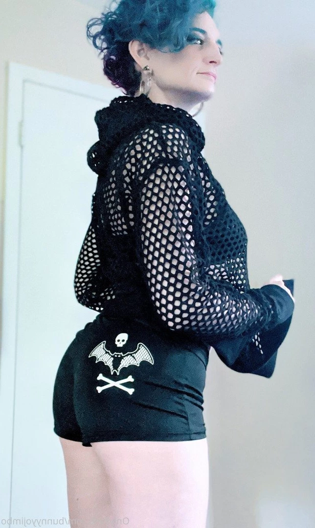 Bunny [ bunnyyojimbo ] Onlyfans leaked photo 3779998 on Hotleaks.tv