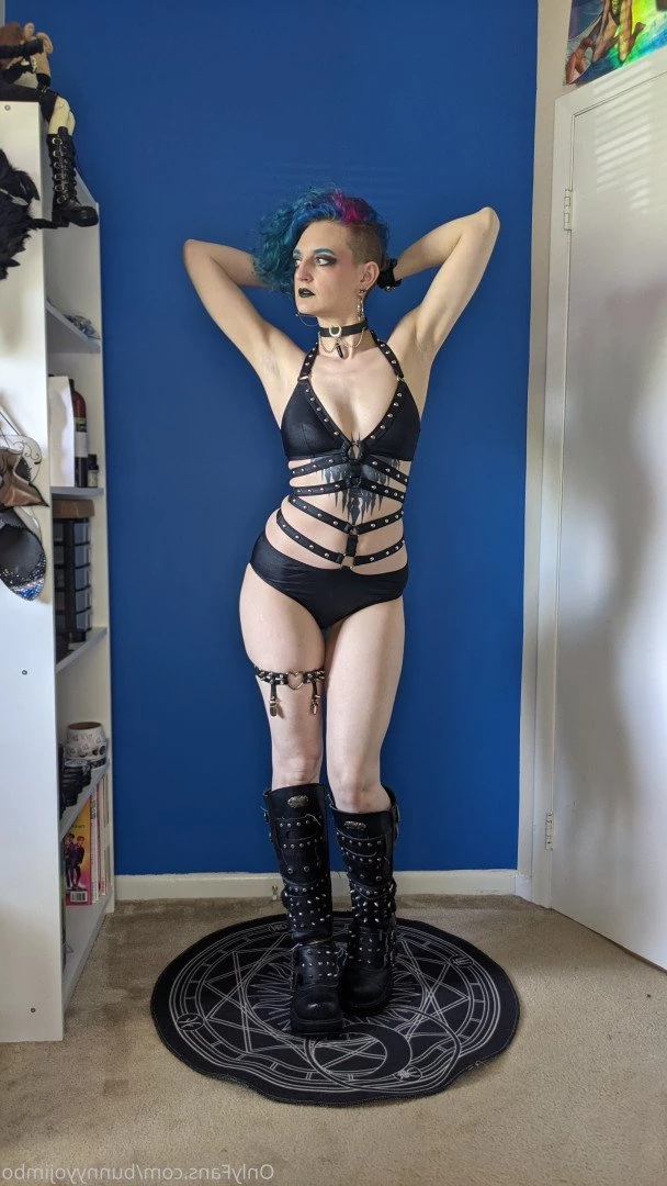 Bunny [ bunnyyojimbo ] Onlyfans leaked photo 3963845 on Hotleaks.tv