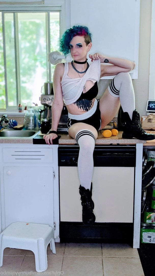Bunny [ bunnyyojimbo ] Onlyfans leaked photo 4020472 on Hotleaks.tv