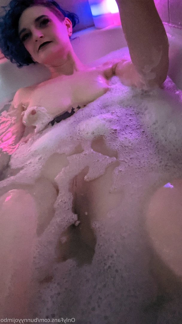 Bunny [ bunnyyojimbo ] Onlyfans leaked photo 4275524 on Hotleaks.tv