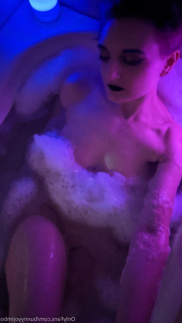 Bunny [ bunnyyojimbo ] Onlyfans leaked photo 4346334 on Hotleaks.tv