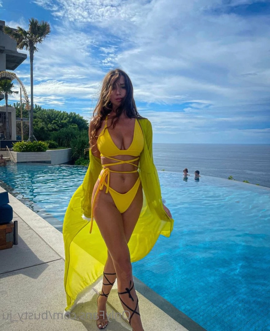 🍒Julia🍒 natural goddess 🎀 [ busty_ju ] Onlyfans leaked photo 3538638 on Hotleaks.tv