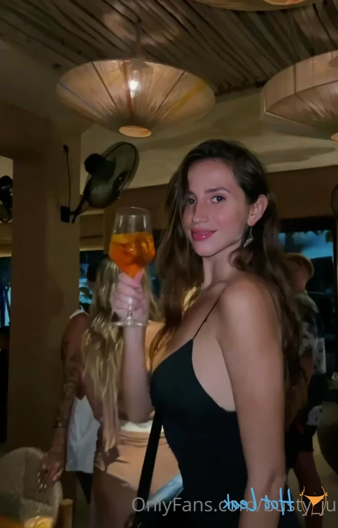 🍒Julia🍒 natural goddess 🎀 [ busty_ju ] Onlyfans leaked photo 14518031 on Hotleaks.tv
