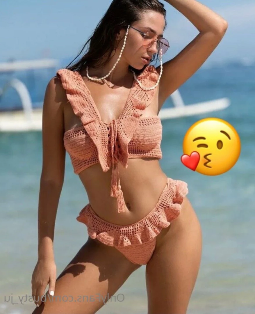 🍒Julia🍒 natural goddess 🎀 [ busty_ju ] Onlyfans leaked photo 14523438 on Hotleaks.tv