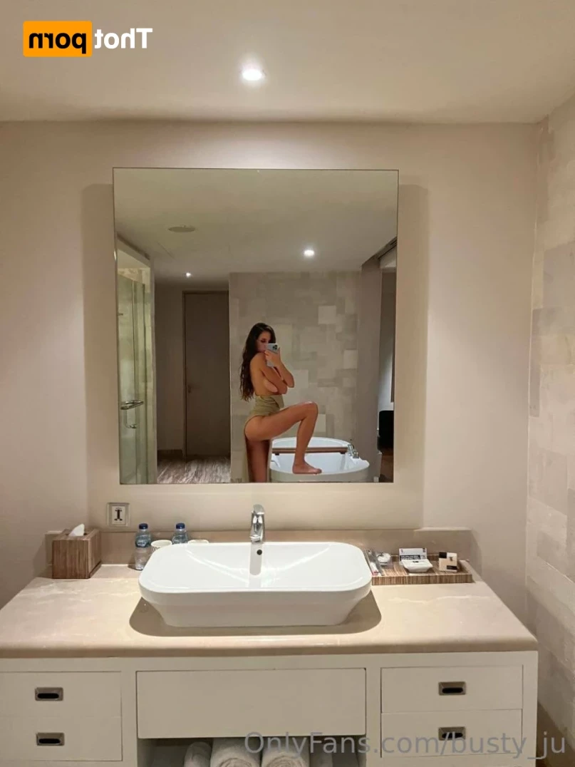 🍒Julia🍒 natural goddess 🎀 [ busty_ju ] Onlyfans leaked photo 14523736 on Hotleaks.tv