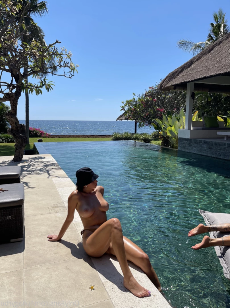 🍒Julia🍒 natural goddess 🎀 [ busty_ju ] Onlyfans leaked photo 16060531 on Hotleaks.tv