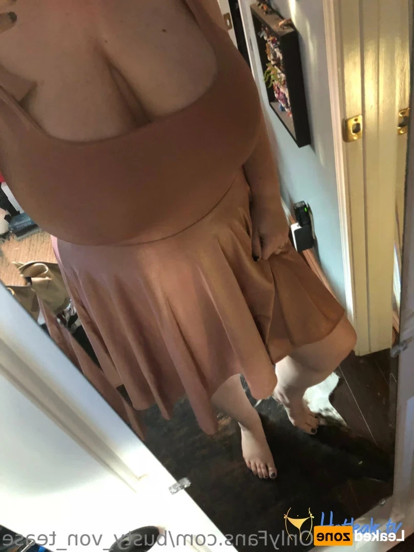 Busty Von Tease [ busty_von_tease ] Onlyfans leaked photo 14523070 on Hotleaks.tv