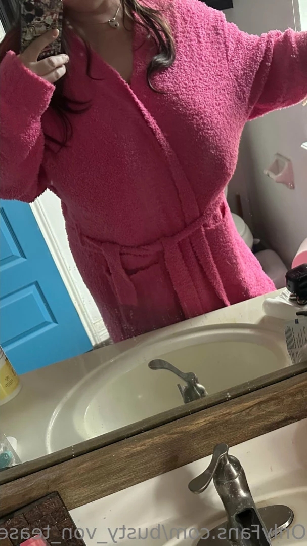 Busty Von Tease [ busty_von_tease ] Onlyfans leaked photo 14523108 on Hotleaks.tv
