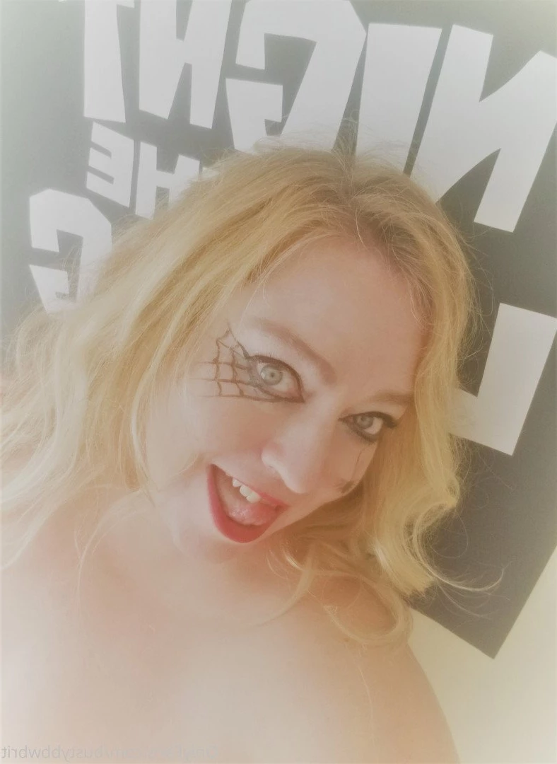 Blonde British BBW Girlfriend [ bustybbwbrit ] Onlyfans leaked photo 3581433 on Hotleaks.tv