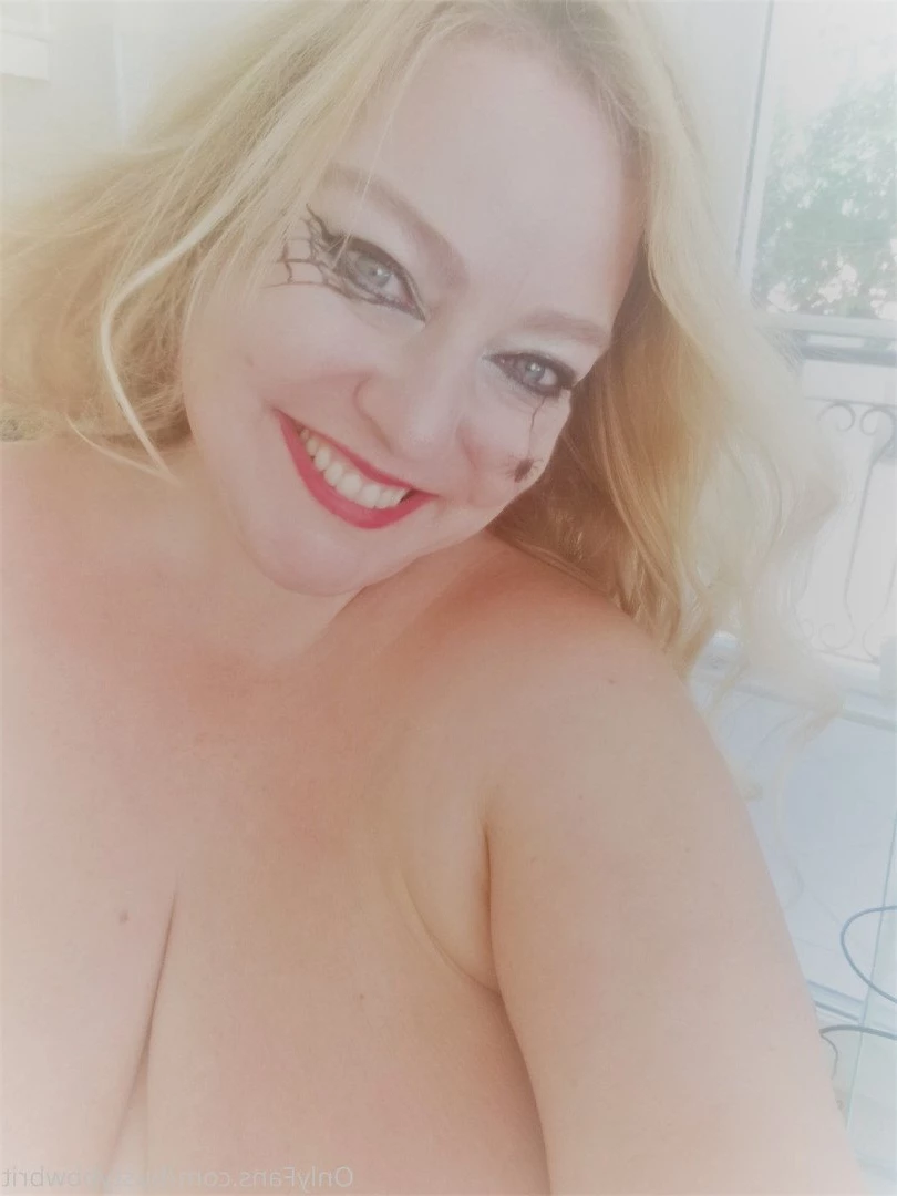 Blonde British BBW Girlfriend [ bustybbwbrit ] Onlyfans leaked photo 3583269 on Hotleaks.tv