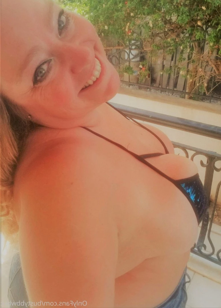 Blonde British BBW Girlfriend [ bustybbwbrit ] Onlyfans leaked photo 3583373 on Hotleaks.tv