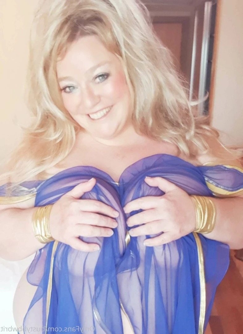Blonde British BBW Girlfriend [ bustybbwbrit ] Onlyfans leaked photo 3591239 on Hotleaks.tv
