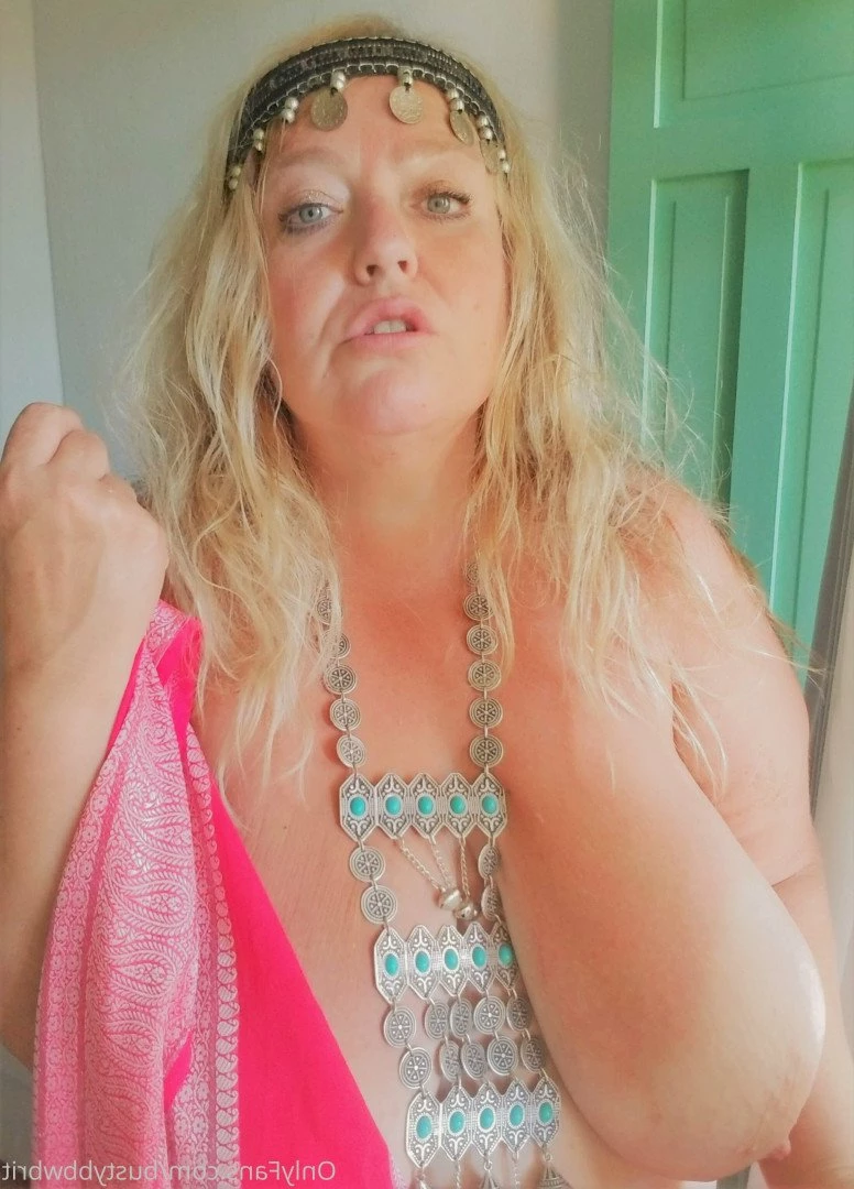 Blonde British BBW Girlfriend [ bustybbwbrit ] Onlyfans leaked photo 3609055 on Hotleaks.tv