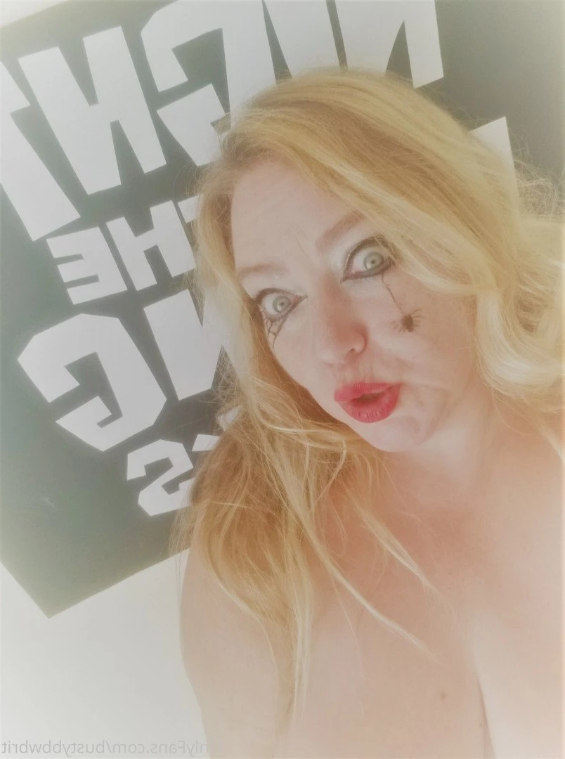 Blonde British BBW Girlfriend [ bustybbwbrit ] Onlyfans leaked photo 3611593 on Hotleaks.tv