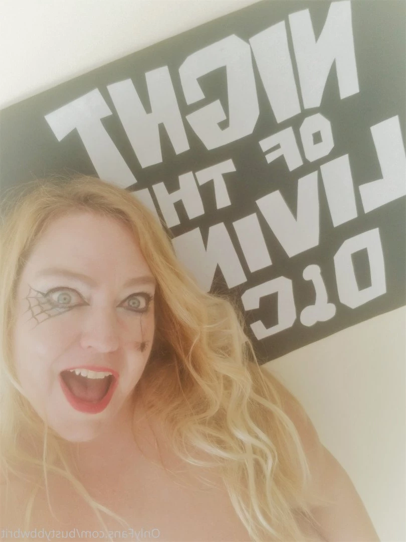 Blonde British BBW Girlfriend [ bustybbwbrit ] Onlyfans leaked photo 3618009 on Hotleaks.tv