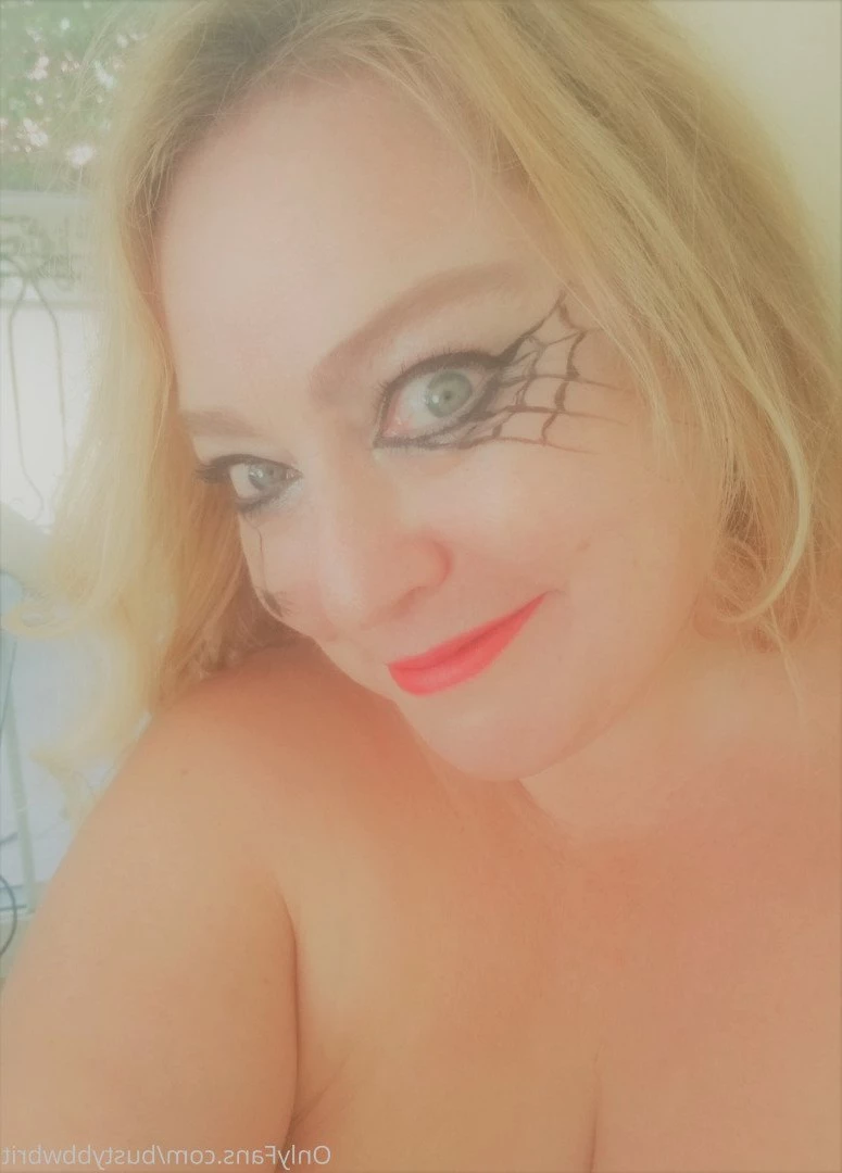 Blonde British BBW Girlfriend [ bustybbwbrit ] Onlyfans leaked photo 3623570 on Hotleaks.tv