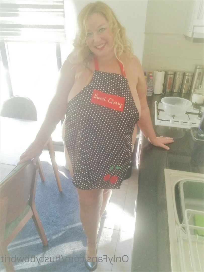 Blonde British BBW Girlfriend [ bustybbwbrit ] Onlyfans leaked photo 3624156 on Hotleaks.tv