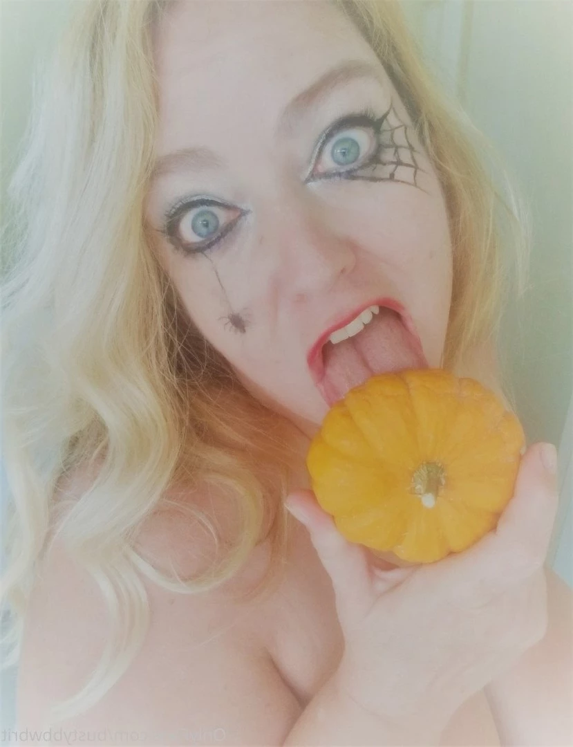 Blonde British BBW Girlfriend [ bustybbwbrit ] Onlyfans leaked photo 3626447 on Hotleaks.tv