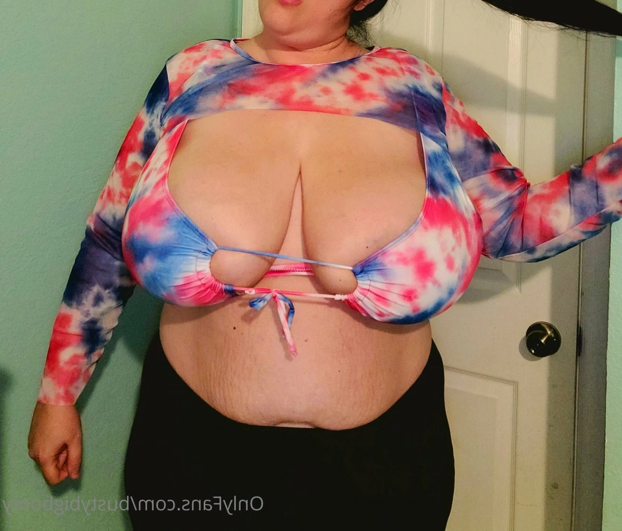 Big TiTTy Stepmom [ bustybigbooty ] Onlyfans leaked photo 3807598 on Hotleaks.tv