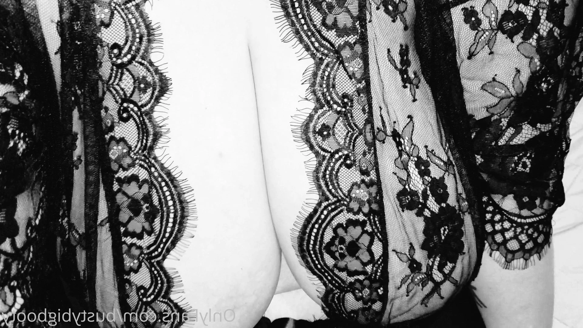 Big TiTTy Stepmom [ bustybigbooty ] Onlyfans leaked photo 3815774 on Hotleaks.tv