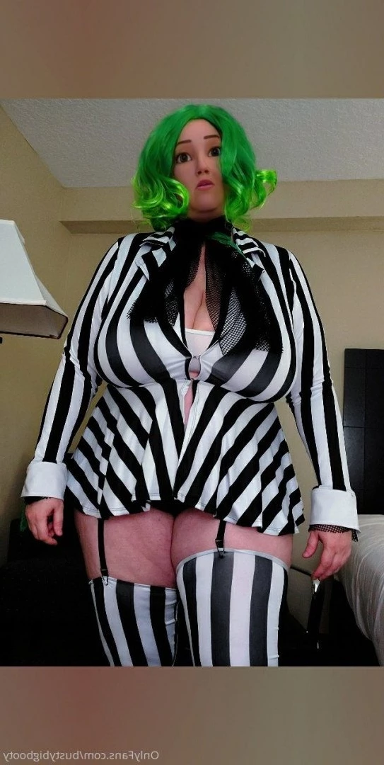 Big TiTTy Stepmom [ bustybigbooty ] Onlyfans leaked photo 3823390 on Hotleaks.tv