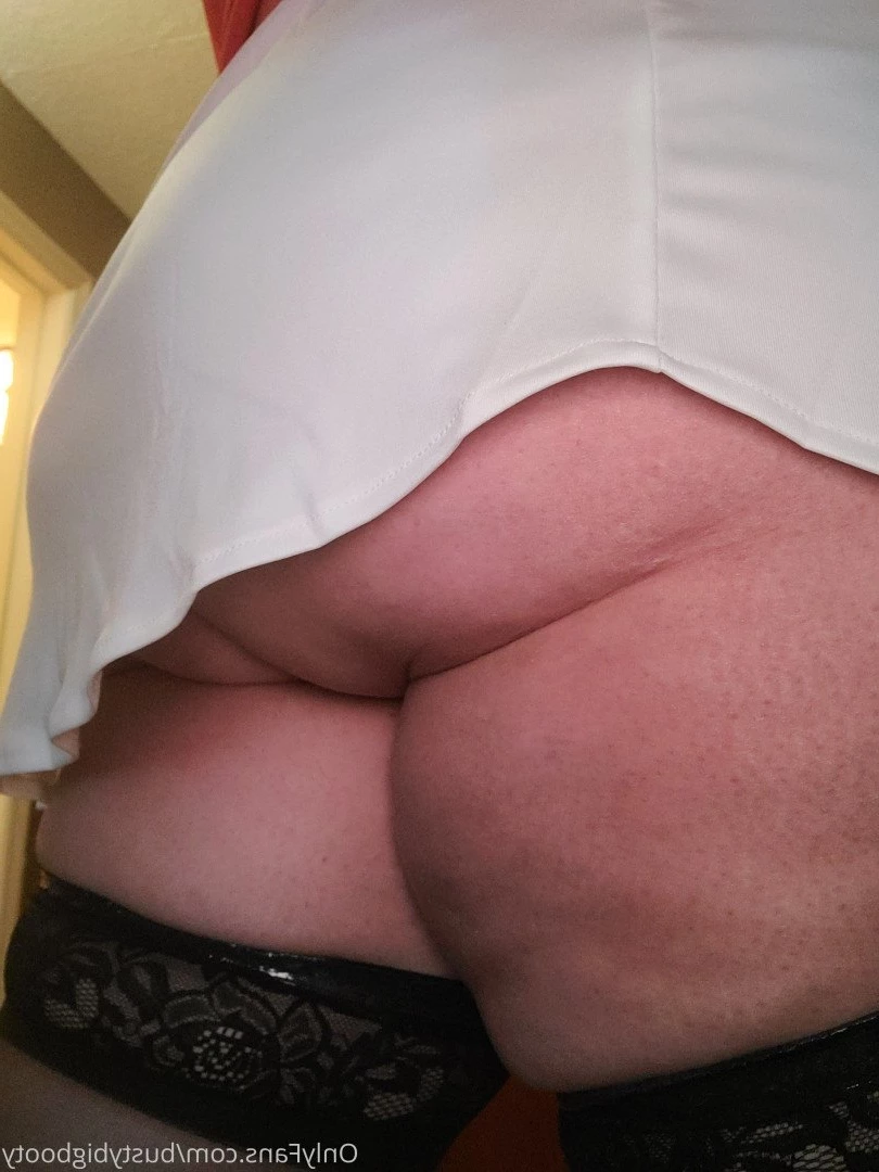 Big TiTTy Stepmom [ bustybigbooty ] Onlyfans leaked photo 3856240 on Hotleaks.tv