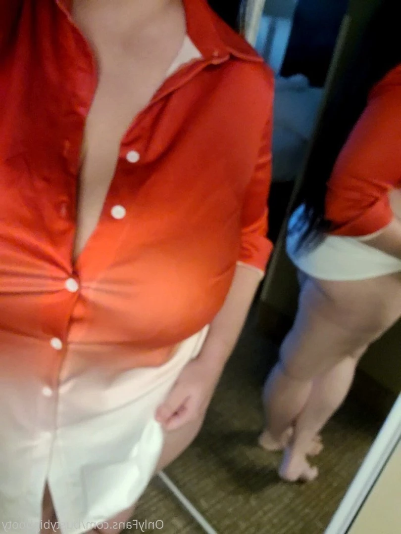 Big TiTTy Stepmom [ bustybigbooty ] Onlyfans leaked photo 3884749 on Hotleaks.tv