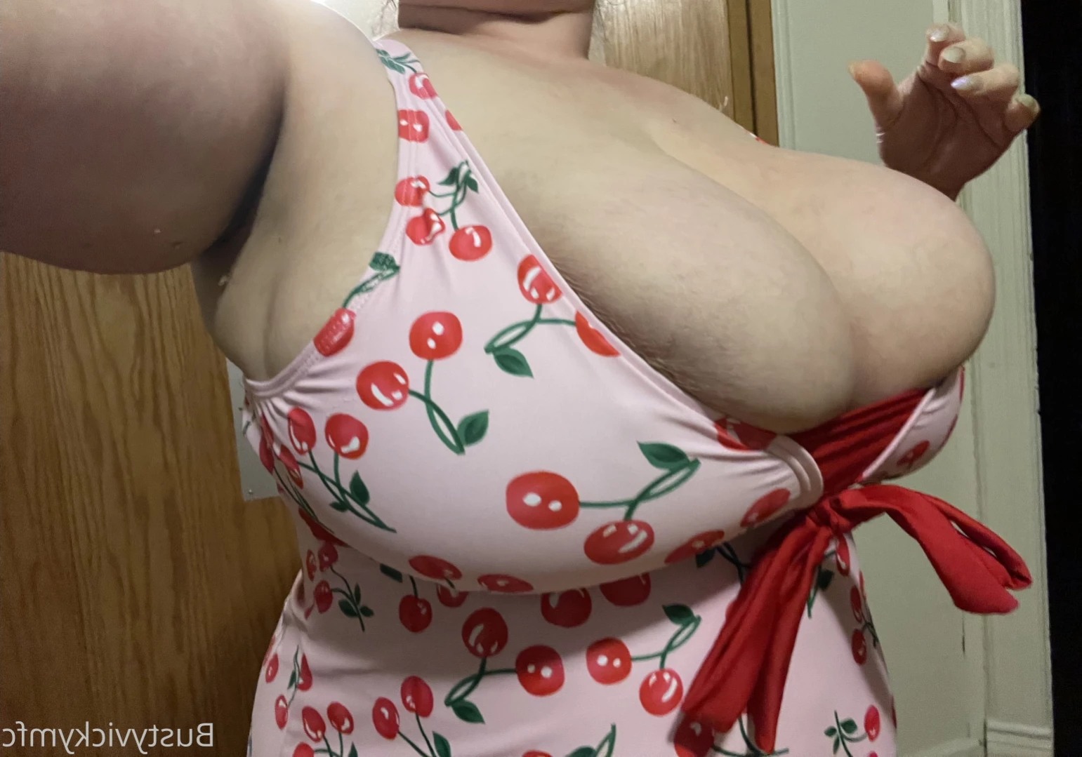 Vicky [ bustyvicky38 ] Onlyfans leaked photo 14521749 on Hotleaks.tv