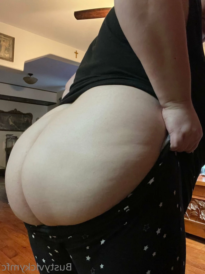 Vicky [ bustyvicky38 ] Onlyfans leaked photo 14522814 on Hotleaks.tv