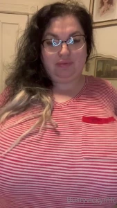 Vicky [ bustyvicky38 ] Onlyfans leaked video 14676859 on Hotleaks.tv