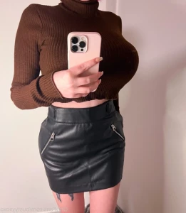 3742783