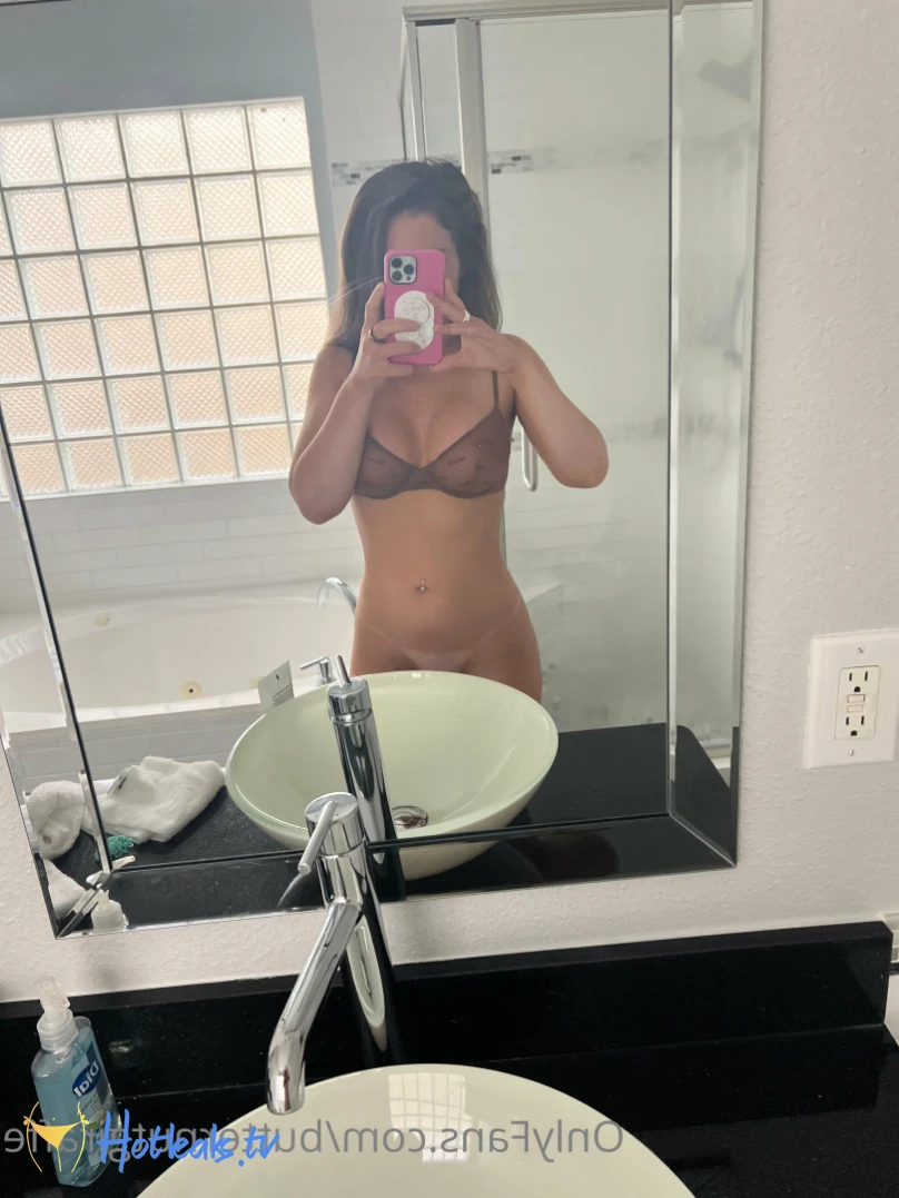 Kayla 🍓 [ butternutgiraffe ] Onlyfans leaked photo 5984669 on Hotleaks.tv