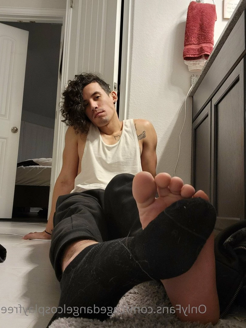 CagedAngelCosplay-FREE [ cagedangelcosplayfree ] Onlyfans leaked photo 3588058 on Hotleaks.tv