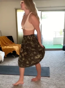 15882615