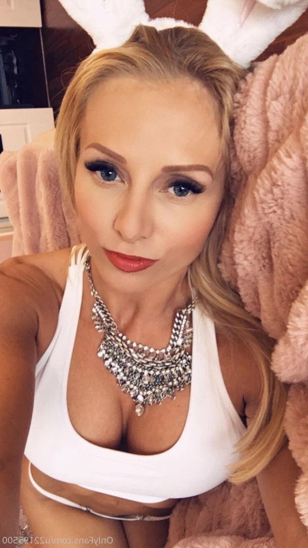 Callie Skye Nude 💋 [ callieskyenude ] Onlyfans leaked photo 14479033 on Hotleaks.tv