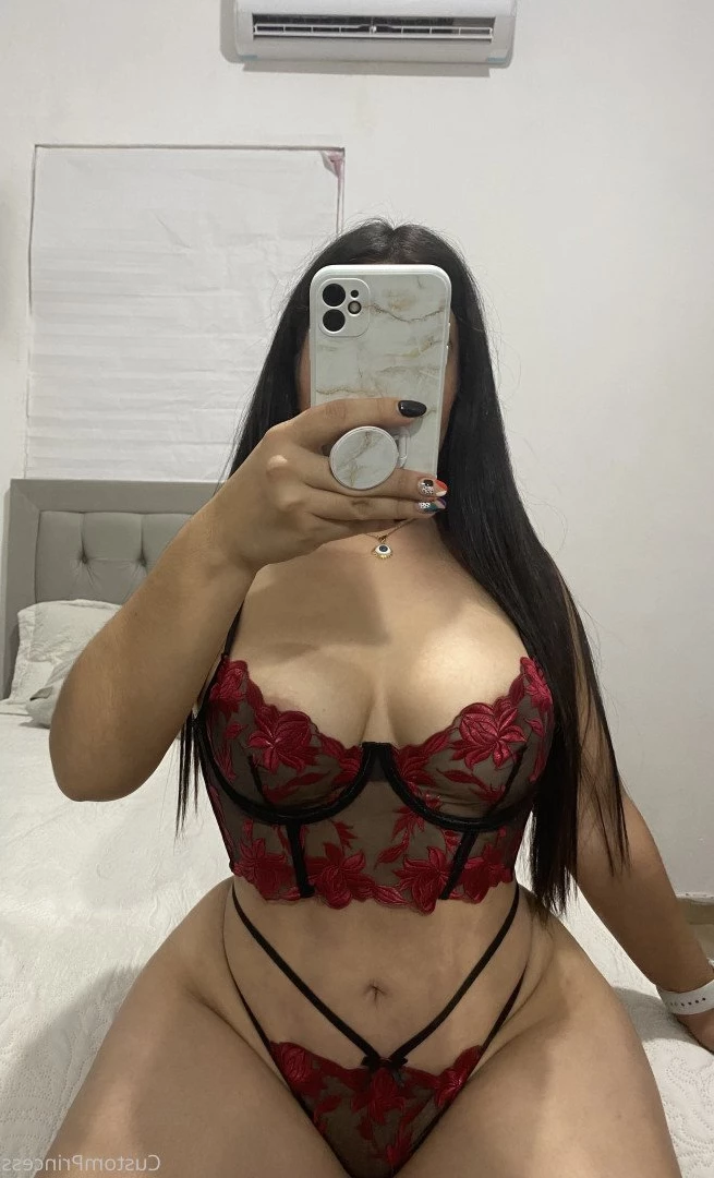 𝗖𝝠𝗠𝗜𝗟𝝠 𝗛𝗨𝗚𝗘 𝝠𝗦𝗦💕 [ camioff ] Onlyfans leaked photo 3619696 on Hotleaks.tv
