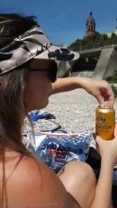 carinamoreschi Onlyfans leaked video 3208035 on Hotleaks.tv