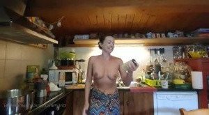 carinamoreschi Onlyfans leaked video 3208325 on Hotleaks.tv