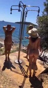 carinamoreschi Onlyfans leaked video 3208383 on Hotleaks.tv