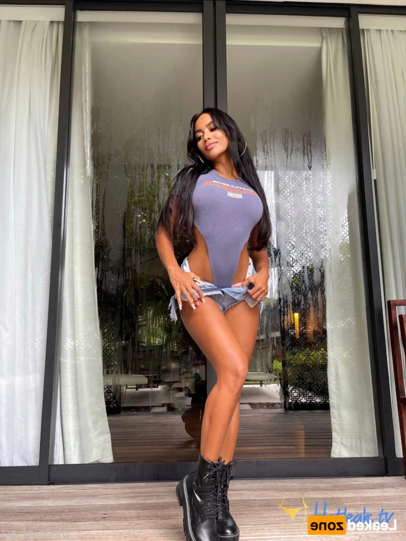 Join me in my “Red Room”😈 [ carla-piece-of-art ] Onlyfans leaked photo 15285190 on Hotleaks.tv